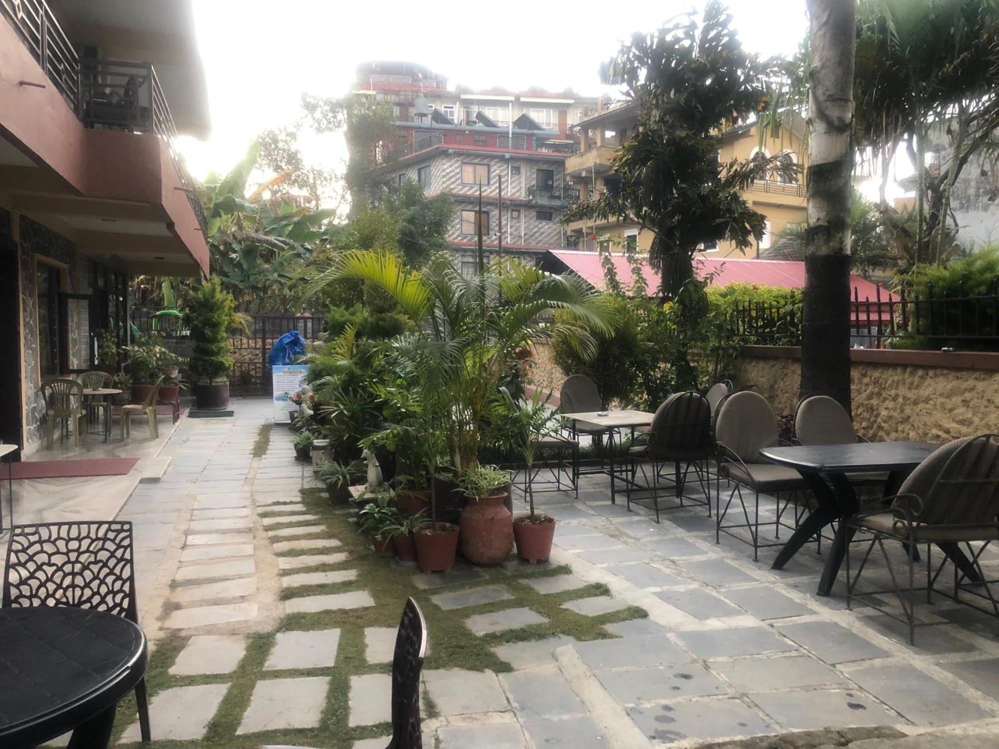 Hotel Mandala Pokhara Exterior foto