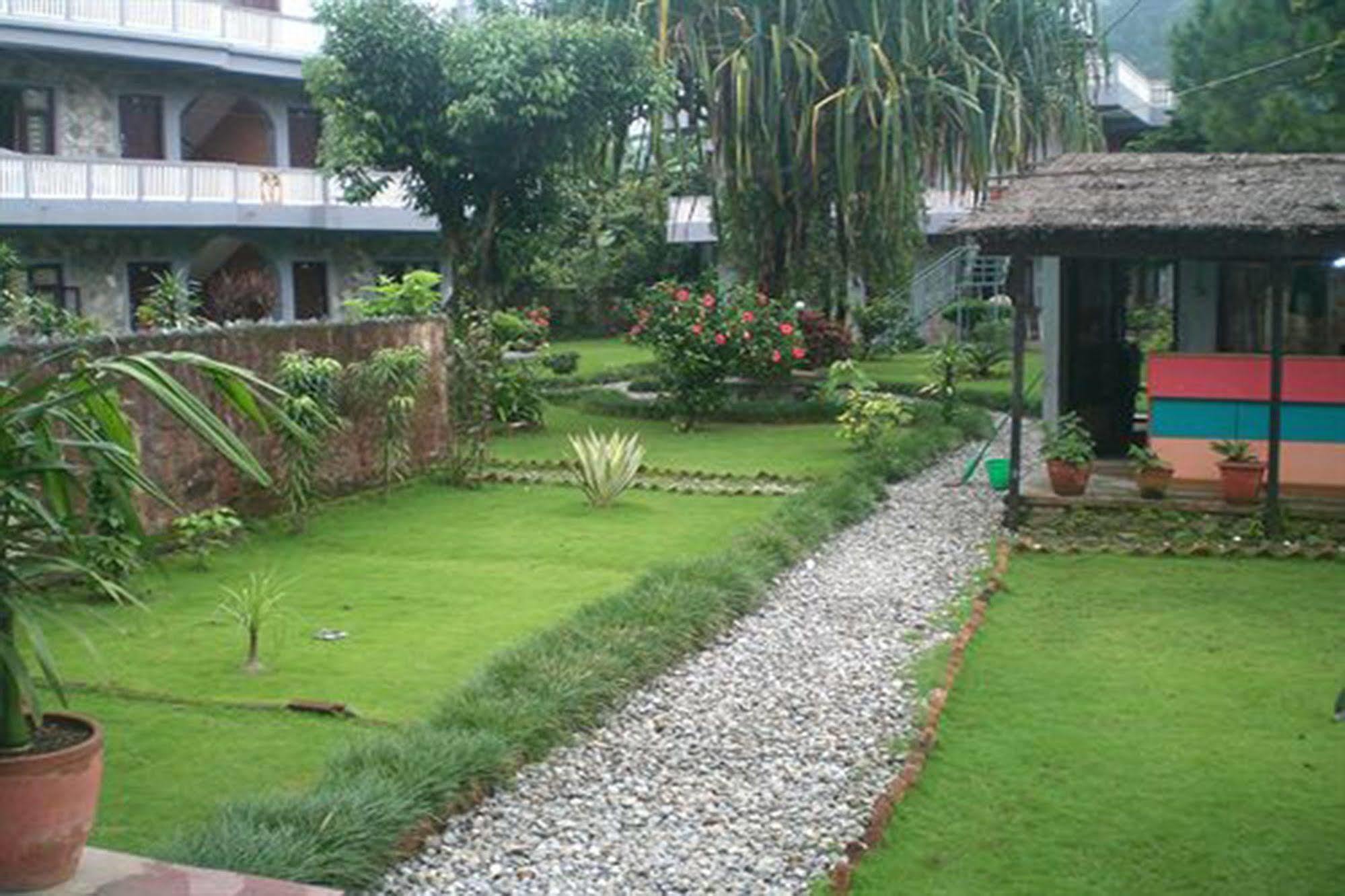 Hotel Mandala Pokhara Exterior foto